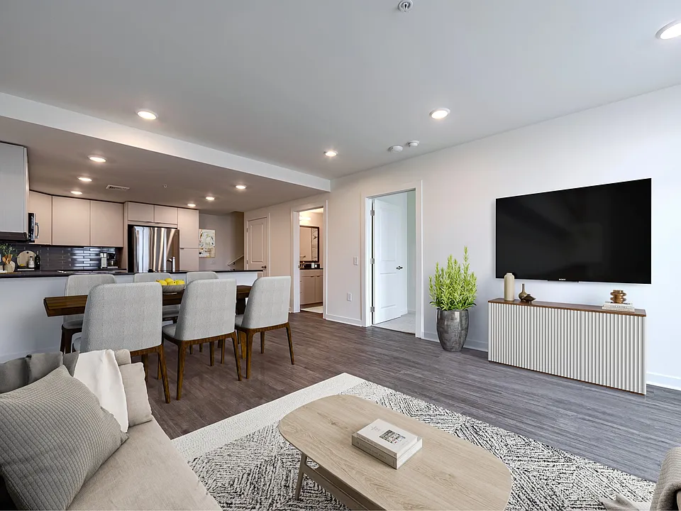 503-29 N Columbus Blvd #Townhouse DEN-1103