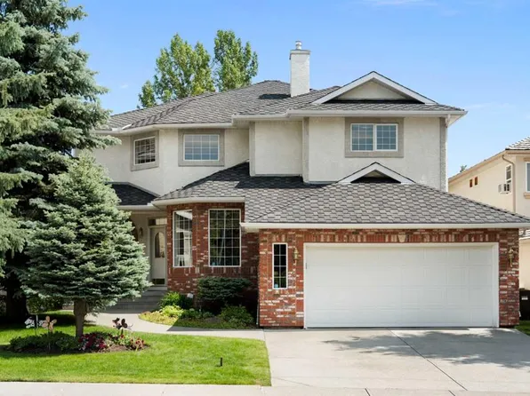 1649 NW Evergreen Hl SW, Calgary, AB T2Y 3B6