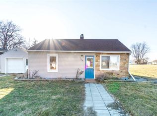 144 7th St, Jesup, IA 50648