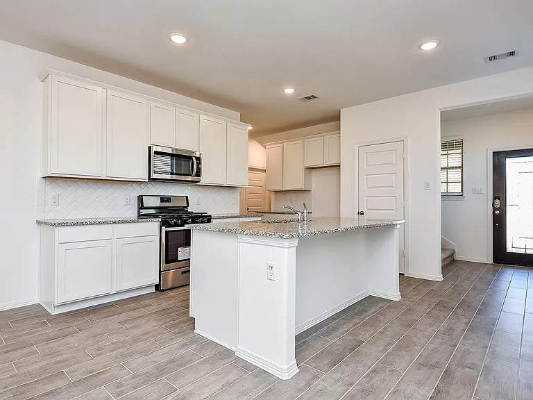 23002 Undertaken Path Dr — Photo 7