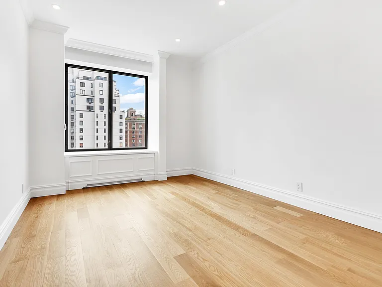 45 E 80th St #14A — Photo 10