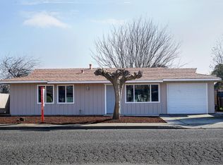 1445 Cardella St, Firebaugh, CA 93622