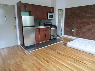 Rented by Evergreen Apartments BK