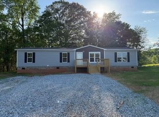 300 Dewaters Rd, Commerce, GA 30529