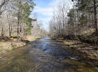 412 Highway E, Linden, TN 37096