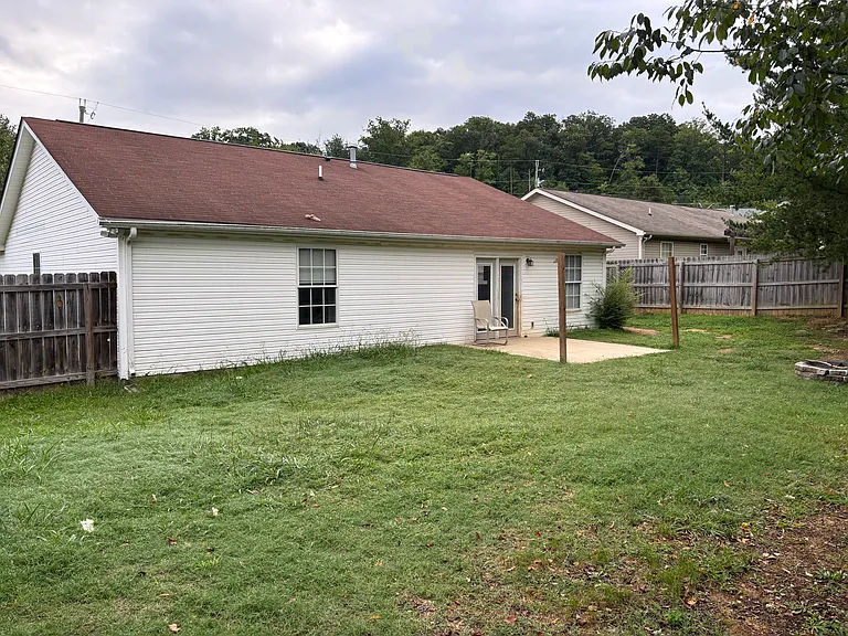 6359 Gary Moore Ln — Photo 23