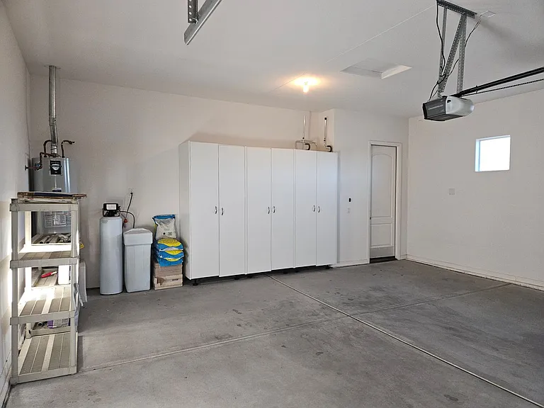 2634 Discovery Rd — Photo 36