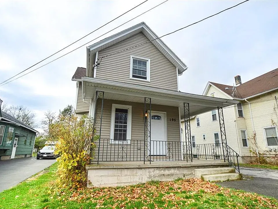 195 Campbell Park #1