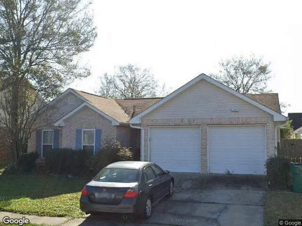 2129 Brighton Pl, Harvey, LA 70058