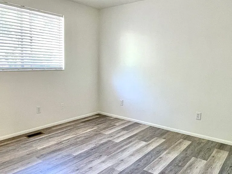 222 N Pingree Ave — Photo 25