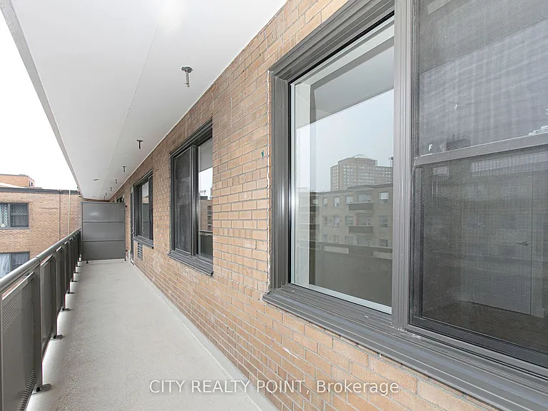 2 Grandstand Pl #210 — Photo 10
