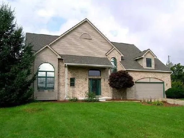 2384 S Edgar Rd, Mason, MI 48854