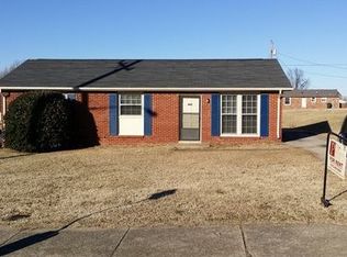 905 E Walnut St, Dickson, TN 37055