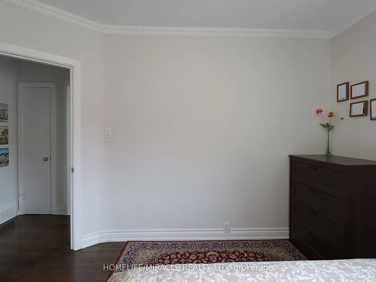 1382 Warden Ave #MAIN — Photo 21