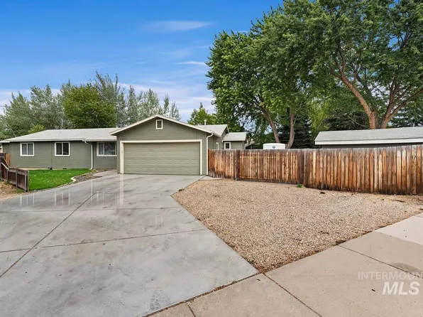 9180 W Marigold St, Garden City, ID 83714