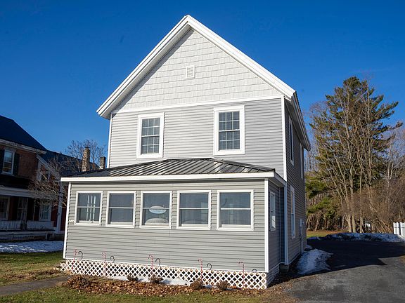 2nd image of 232 Lake St