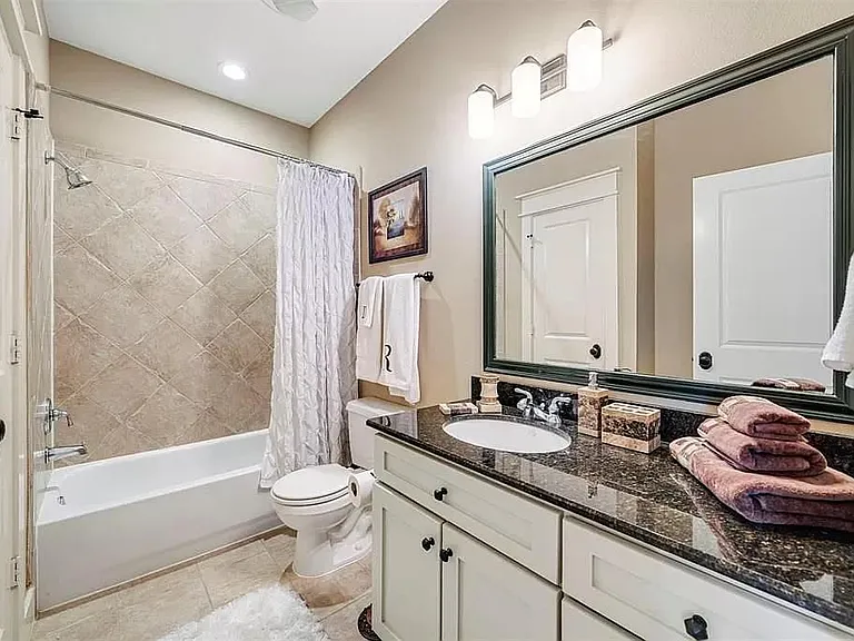 5522 Larkin St #A — Photo 30