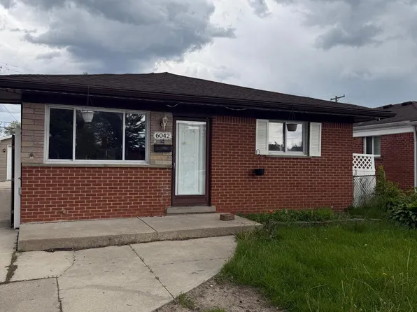 6042 Highview St, Dearborn Heights, MI 48127