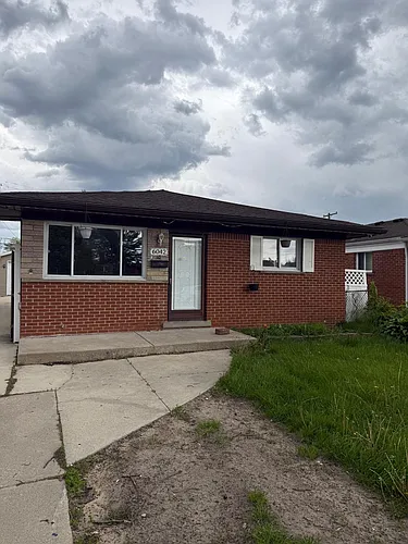 6042 Highview St Photo 1