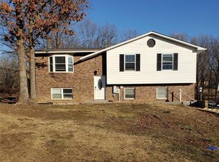 1812 Future St, De Soto, MO 63020