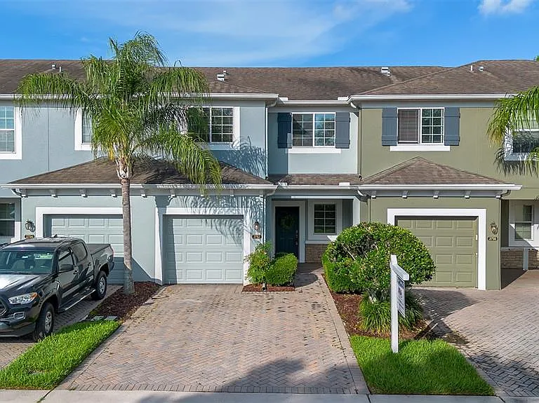 2752 River Landing Dr — Photo 2
