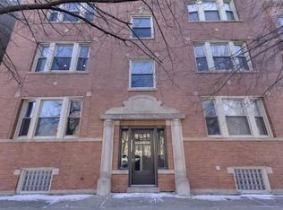 2305 W Roscoe St #2, Chicago, IL 60618
