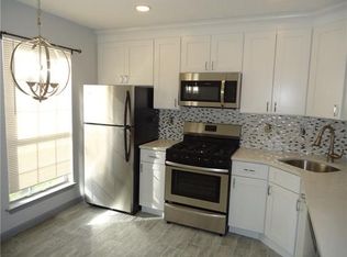 101 Goodwin Dr, North Brunswick, NJ