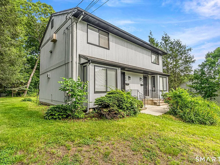 188 Moreland Ave — Photo 2