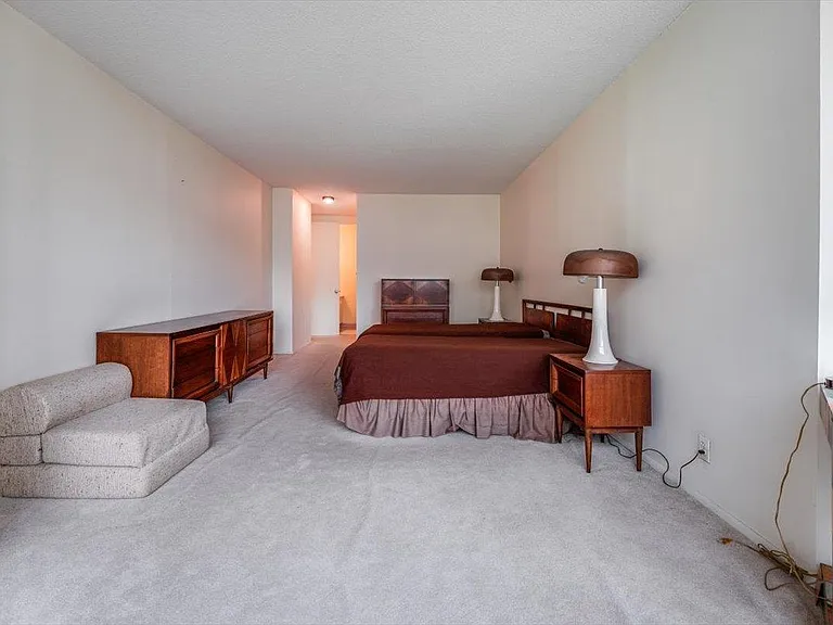 7002 Boulevard East #6H — Photo 17