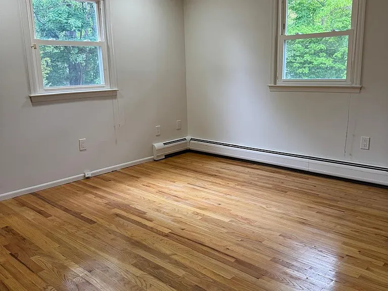 24 Beaumont Dr — Photo 14