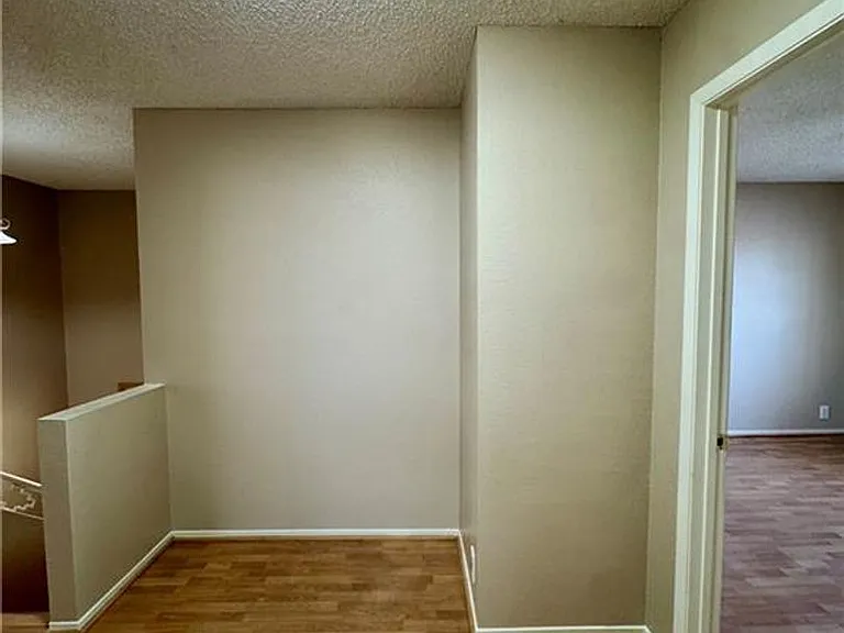 8621 Lyla Rae Cir — Photo 30