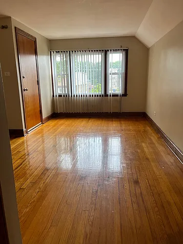 8018 S South Shore Dr Photo 1