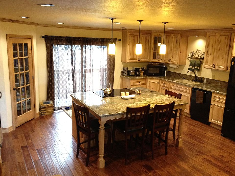 1st image of 3688 Paradise Ave APT B