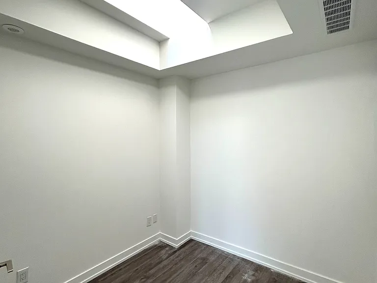 871 Sheppard Ave W #41 — Photo 10