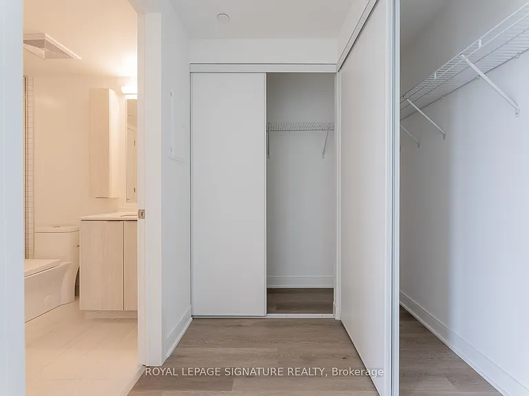 86 Dundas St E #526 — Photo 17