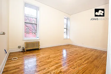 Rented by Jonis Realty