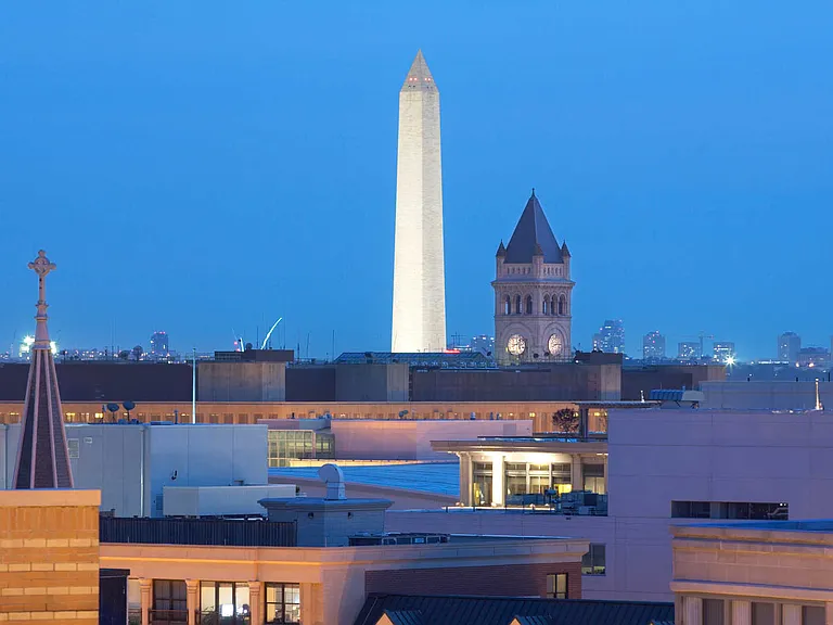 Views of Capitol and Washington Monument