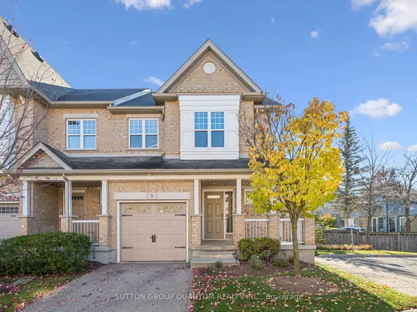 167 Arkell Rd #9, Guelph, ON N1L 0J9