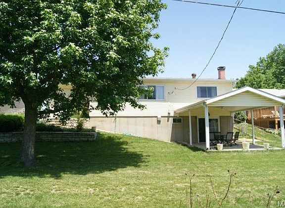 3rd image of 446 Burncoate Dr