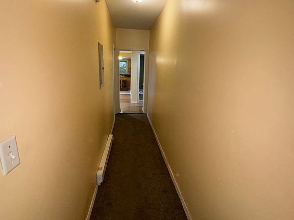 5th image of 4 Creek Ave #2