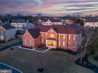 206 Rock Dove Ln, Phoenixville, PA 19460