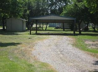 215 S Choctaw St, Caddo, OK 74729
