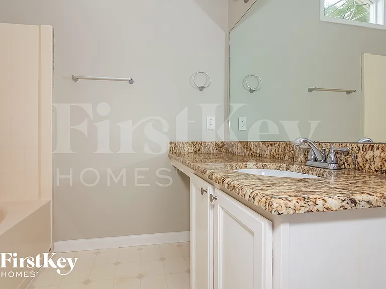 222 Brenda Ellen Dr — Photo 9