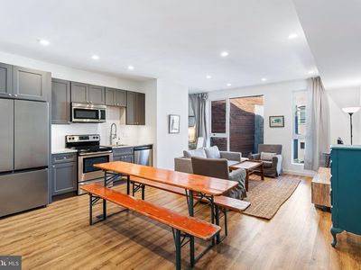 2465 18th St NW #2, Washington, DC, 20009