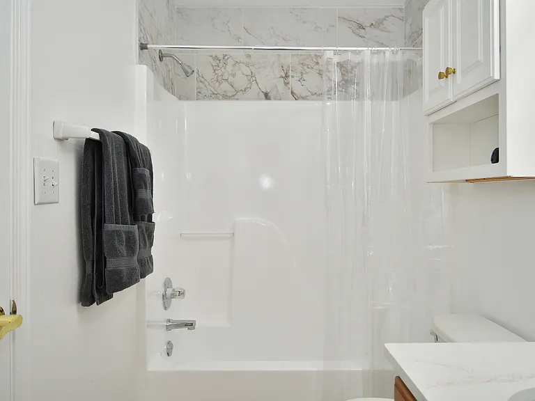 3043 Armory Dr — Photo 25