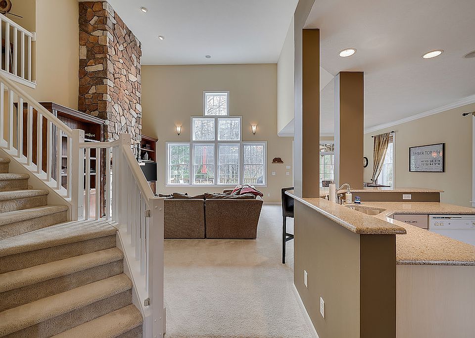 114 Anatomig Rd Pocono Pines, PA, 18350 Apartments for Rent Zillow