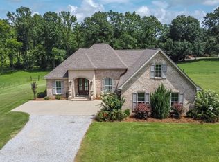 1824 Harrell Rd, Forest, MS 39074