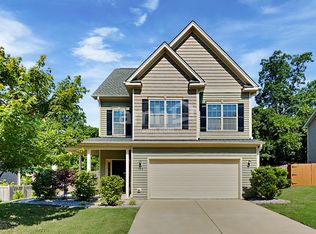 746 Sycamore Springs Dr, Fuquay Varina, NC 27526