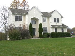 3237 Sarum Farm Ln, Garnet Valley, PA 19060