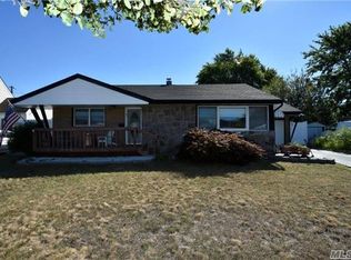 53 Seitz Dr, Bethpage, NY 11714